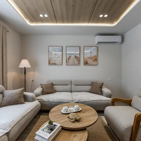 Loen Modern Seaside 3br By Pikhost Apartment Durres