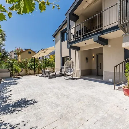 Apartment Loen Modern Seaside 3br By Pikhost
